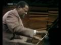 Oscar Peterson - Medley:  I Should Care/This Nearly Was Mine/Bossa Beguine (1974) - kacsalin Oscar Peterson - Medley:  I Should Care/This Nearly Was Mine/Bossa Beguine (1974)
