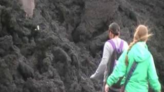 preview picture of video 'Spring trip Guatemala SHS 2010 Volcan Picaya'