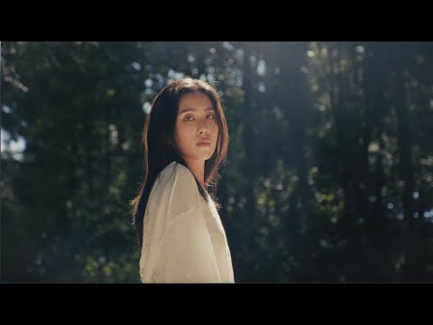 BUBI TRAN - Cò Lả (feat. NSND Thu Huyền) | Official Video
