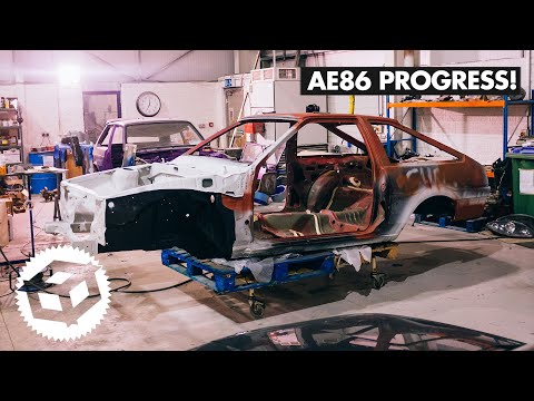 AE86 Progress! Engine Bay Sanding And Priming. | Juicebox Unboxed #104