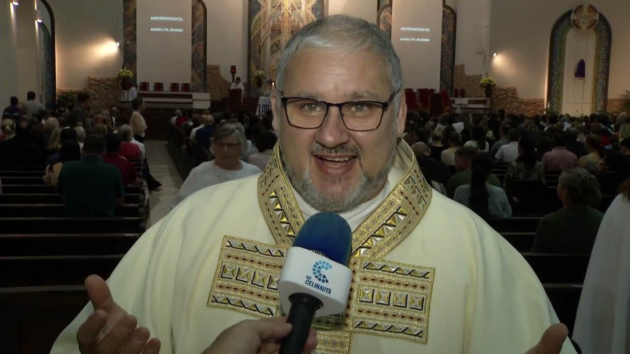 Matriz São Pedro realiza a celebração da Santa Missa com lava pés