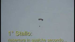 preview picture of video 'Stallo in volo con parapendio a Molveno'