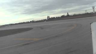preview picture of video 'Landing at Francisco Sá Carneiro Airport/ Porto International Airport, Portugal.'