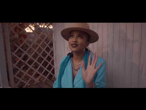 Abidoza - Motho Ke Motho [Feat. Mpho Sebina & Jay Sax] (Official Music Video)