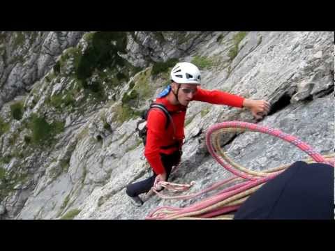 Traseul Scorpionul (5B, 9lc) - Coștila, Bucegi
