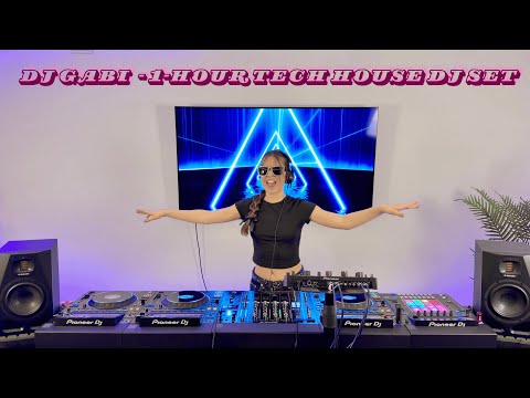 DJ GABI - 1-hour Tech House DJ Set | Weekly Electronic Journey | Session 07 New Year's Eve 2026 🎉🎆💃