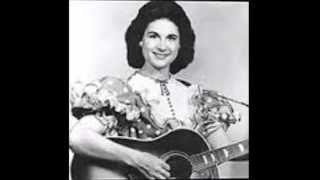 Kitty Wells - **TRIBUTE** - Searching (For Someone Like You) - (1955).