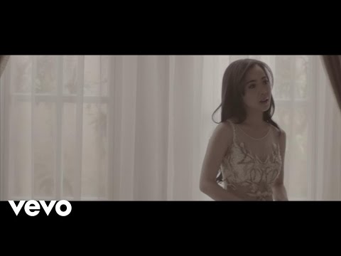Karina Salim - Sesuka Hati (Video Clip)