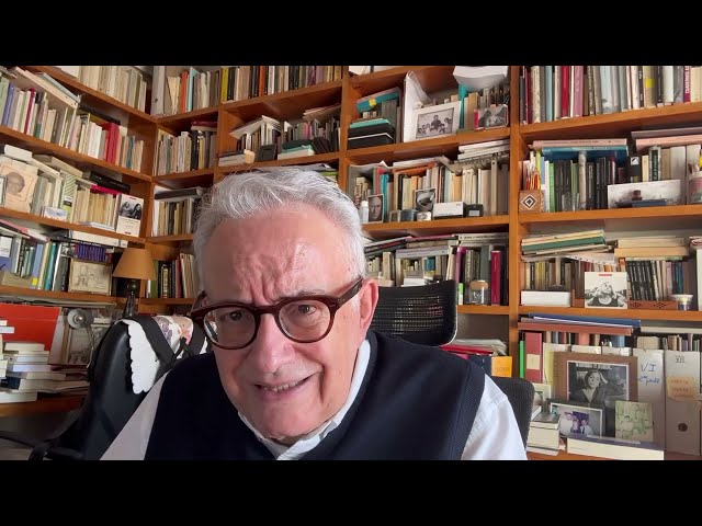Vídeo relacionado con Carmen Martín Gaite: Una biografía (XXXVII Premio Comillas 2025) (Tiempo de Memoria)