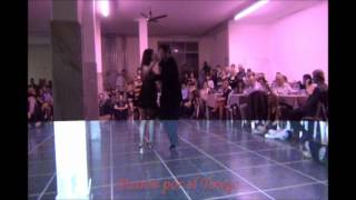 LORENA ERMOCIDA y FABIAN PERALTA bailando el tango FAROL en FLOREAL MILONGA