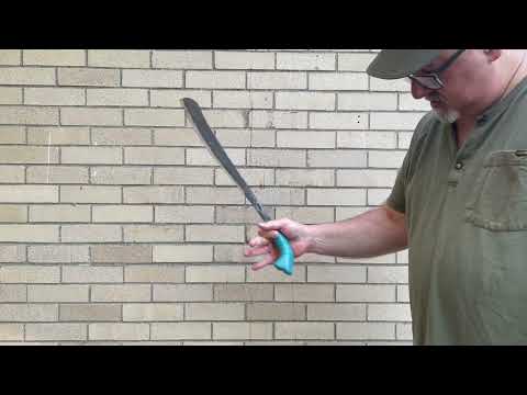 Comparing Big Blades: Latin  Machete vs S E  Asian Parang