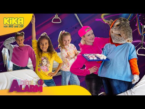 TanzTapir als Krankenpfleger - Kid Clio | TanzAlarm | Mehr auf KiKA.de