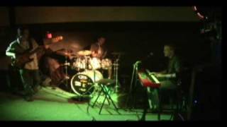 Wiggly's Way performed by Walden Ln