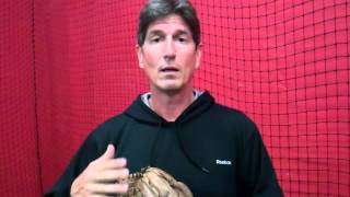 preview picture of video 'Pitching and Throwing Without Pain - The Baseball Barn'