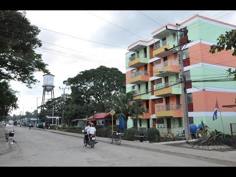 VIVIR DEL CUENTO  Alto voltaje