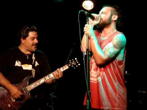 AVÉ DELØN - ILUMINANDONOS (TEATRO PORTEÑO 18-02-17)