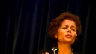 Edith Piaf: C`est à Hambourg  Judith Keller Interprête