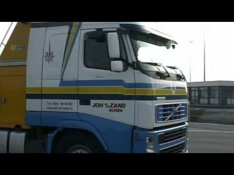 Mee met Bergingsauto van Bergingsbedrijf Joh. v.d. Zand