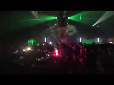 KING SHILOH ft Donovan Kingjay at A'dam Soundsystem Weekender 29 nov 2014