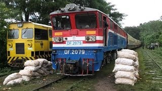preview picture of video 'Incredible Journey from Gokteik Viaduct to Pyin Oo Lwin - Myanmar Railways (Burma)'