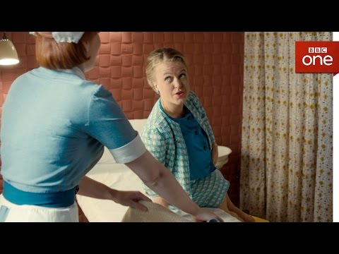 Patsy examines expectant mother Penny - Call the Midwife: Series 6 - Episode 2