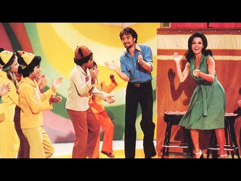1977 New Mickey Mouse Club (S1 Ep3) – “Sing & Dance” with Annette and Tim