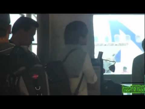 05.21.2012 SHINEE at Los Angeles airport PART 2/2