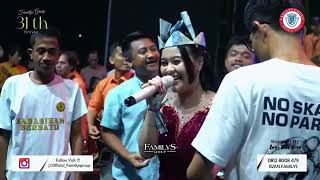 Download lagu salahmu sendiri _ Elsa Safitri II familys group mp3 Download lagu salahmu sendiri _ Elsa Safitri II familys group mp3