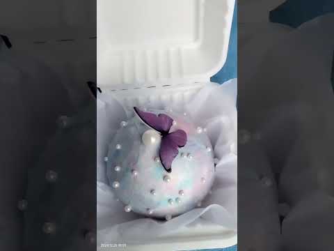 Indulge in the luxurious goodness of our 1/2 kg Chocolate Truffles Dome Cake by AVNI Bakers! 🍫🎂