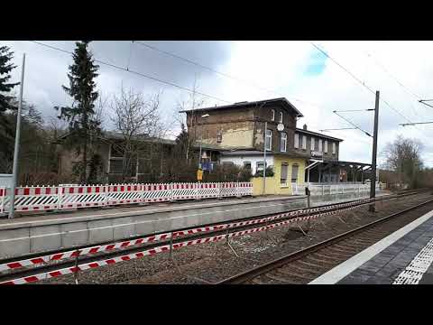 RE 21112, Br 445 Twindexx, Hamburg Hbf - Kiel Hbf. Durchfahrt Flintbek.