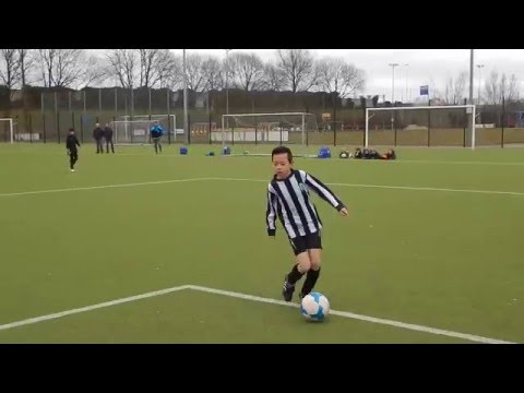 Lange aanval Hercules eindigt met schot naast het doel.