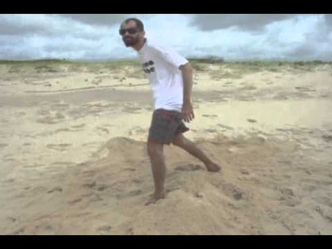 Qualquer Coisa video