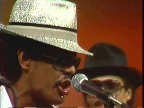 ARAMIS CAMILO (video 1984) - Hello