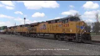 preview picture of video 'Fast UP Intermodal Train in Wyaconda, MO 4/28/13'