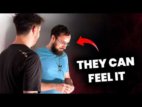 How To Look Extremely Confident (Even If You’re An Introvert)