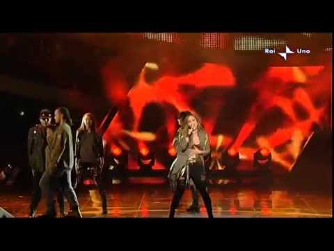 Jennifer Lopez -  What Is Love Live 'Festival Di Sanremo 2010'