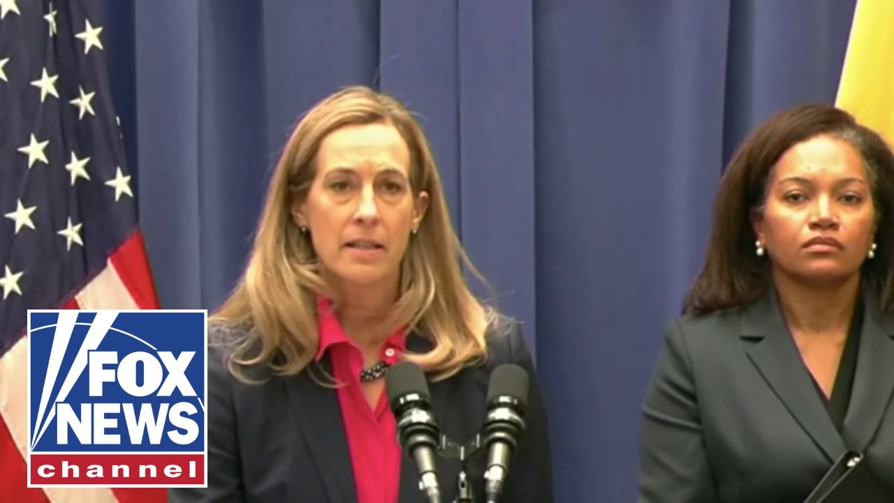 NJ lieutenant governor RESIGNS after ethics report