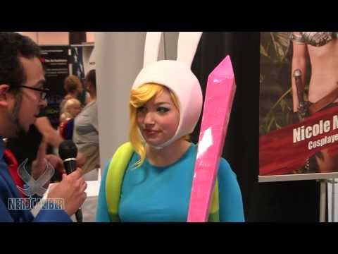 Destiny Nickelsen - FIONNA of Adventure Time Cosplay at Boston Comic Con