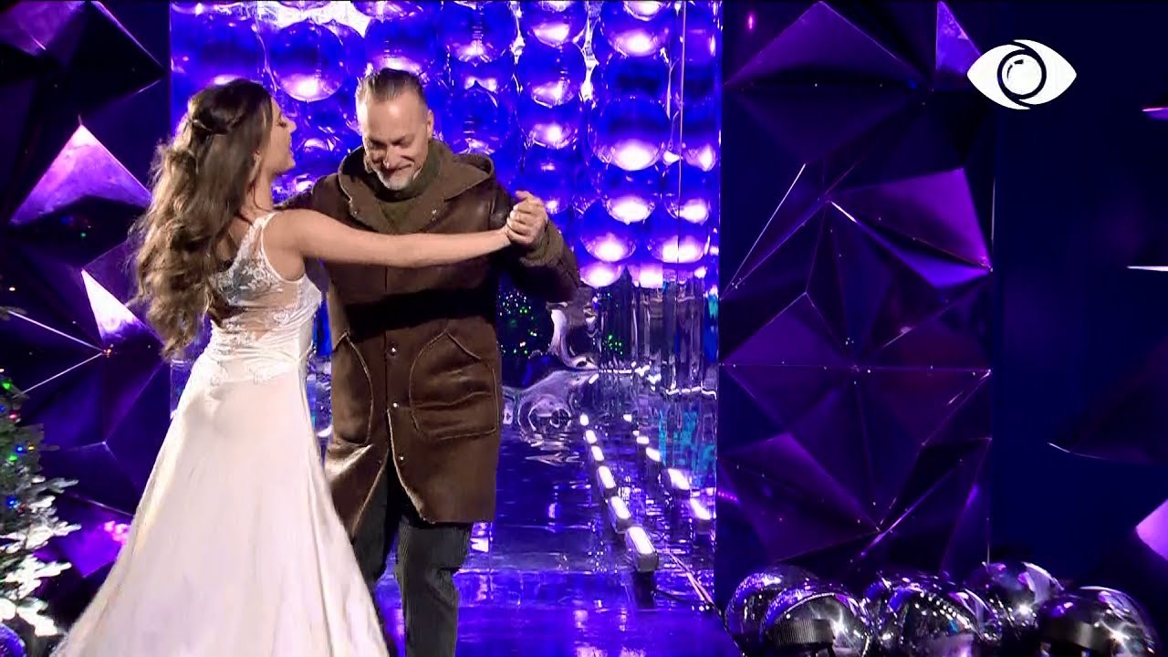 Surpriza emocionuese/ Gent Hazizi i bashkohet shtëpisë me një vals