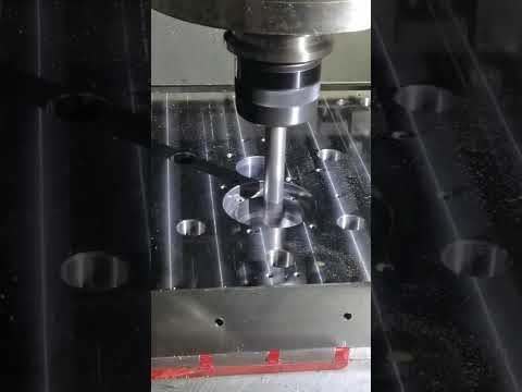 Precision Perfected: CNC Milling of Stainless Steel Molds 🔩🛠️