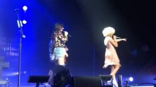 Little Big Town sings &quot;Quit Breaking Up With Me&quot; live in Greenville, SC
