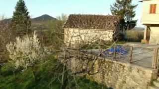 preview picture of video 'Cese di Montefortino (Villa Cese)'