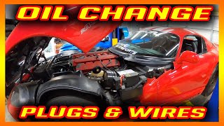 Dodge Viper Maintenance | OIL CHANGE | SPARK PLUGS | WIRES
