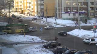 preview picture of video 'ДТП 27/01/2015 Казань, перекресток Глушко-Бигичева'