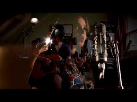 Hailee Steinfeld - Flashlight - Misc Unsigned…
