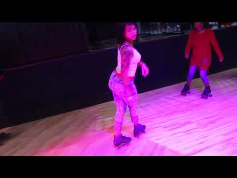 download lagu mp3 mp4 World On Wheels, download lagu World On Wheels gratis, unduh video klip World On Wheels