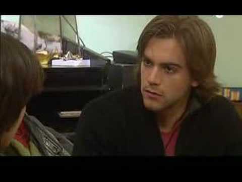 Max Iago 12th gay kiss El cor de la ciutat ep 1530