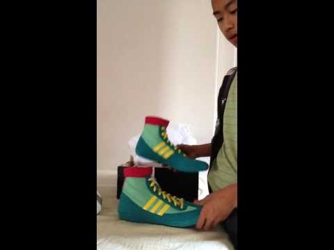 Adidas Combat 4's wrestling shoes