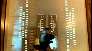 Interactive Floor - Alpha Reveal Effect