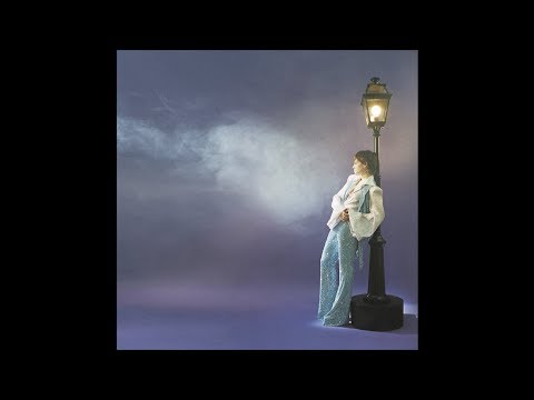 Christine and the Queens - La Vita Nuova (ft. Caroline Polachek)